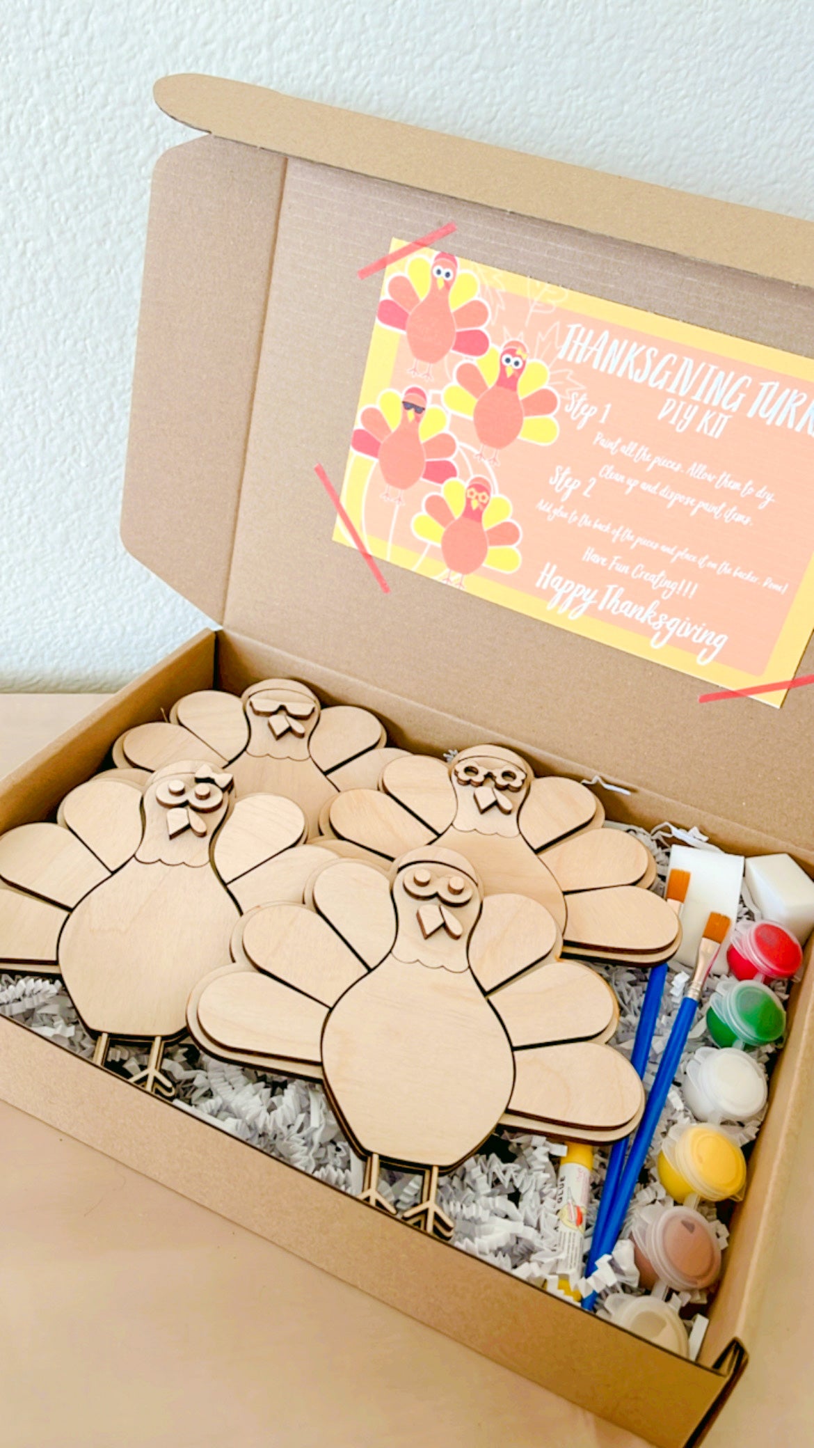 Thanksgiving Treasures: Thankful Fun DIY Paint Boxes!